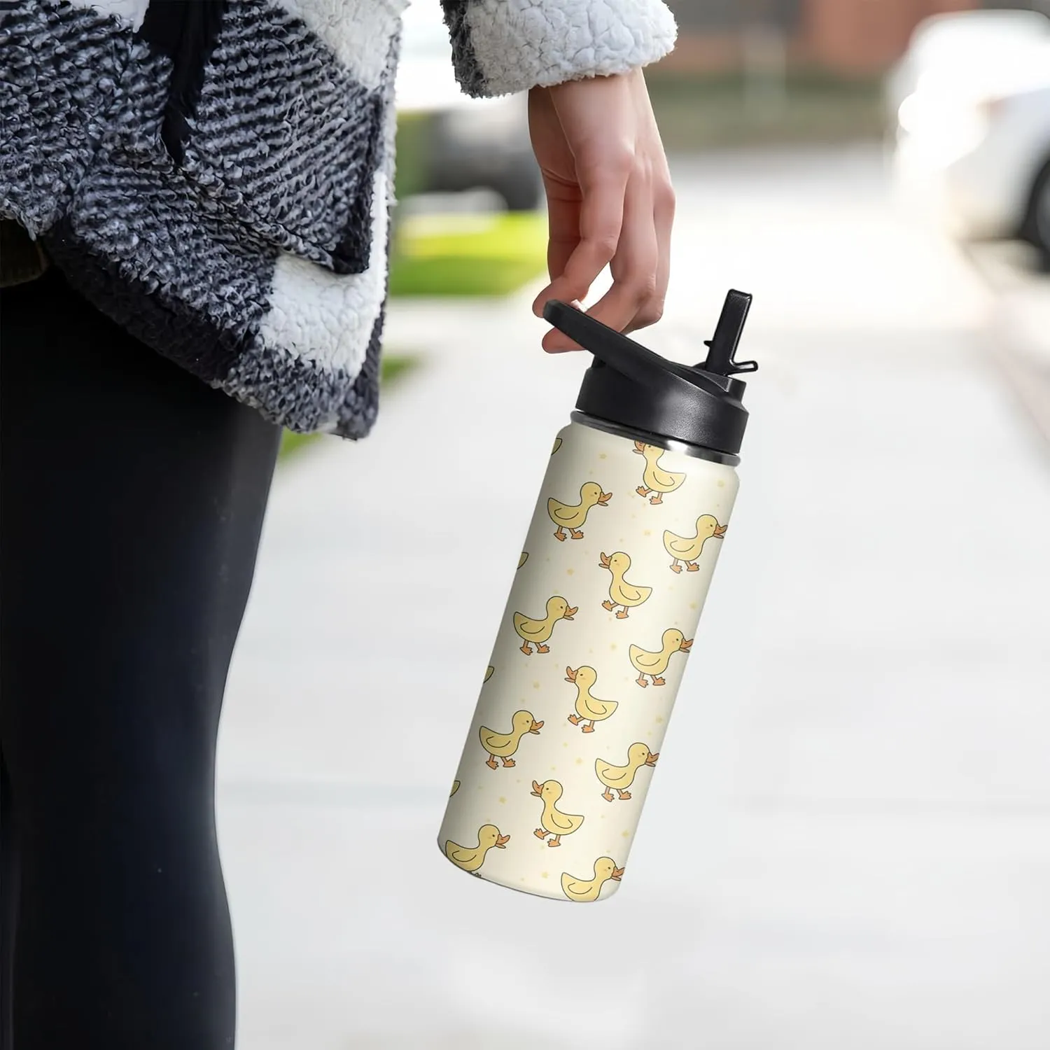 Bottle with Handle and Flip Straw, Sports Stainless Steel Insulated Cup, Travel Coffee Mug Tumbler, Birthday Mothers Day Chritmas Gifts for fee passion brutal conservative Women Animal Lovers 18oz Cute Duck Water 