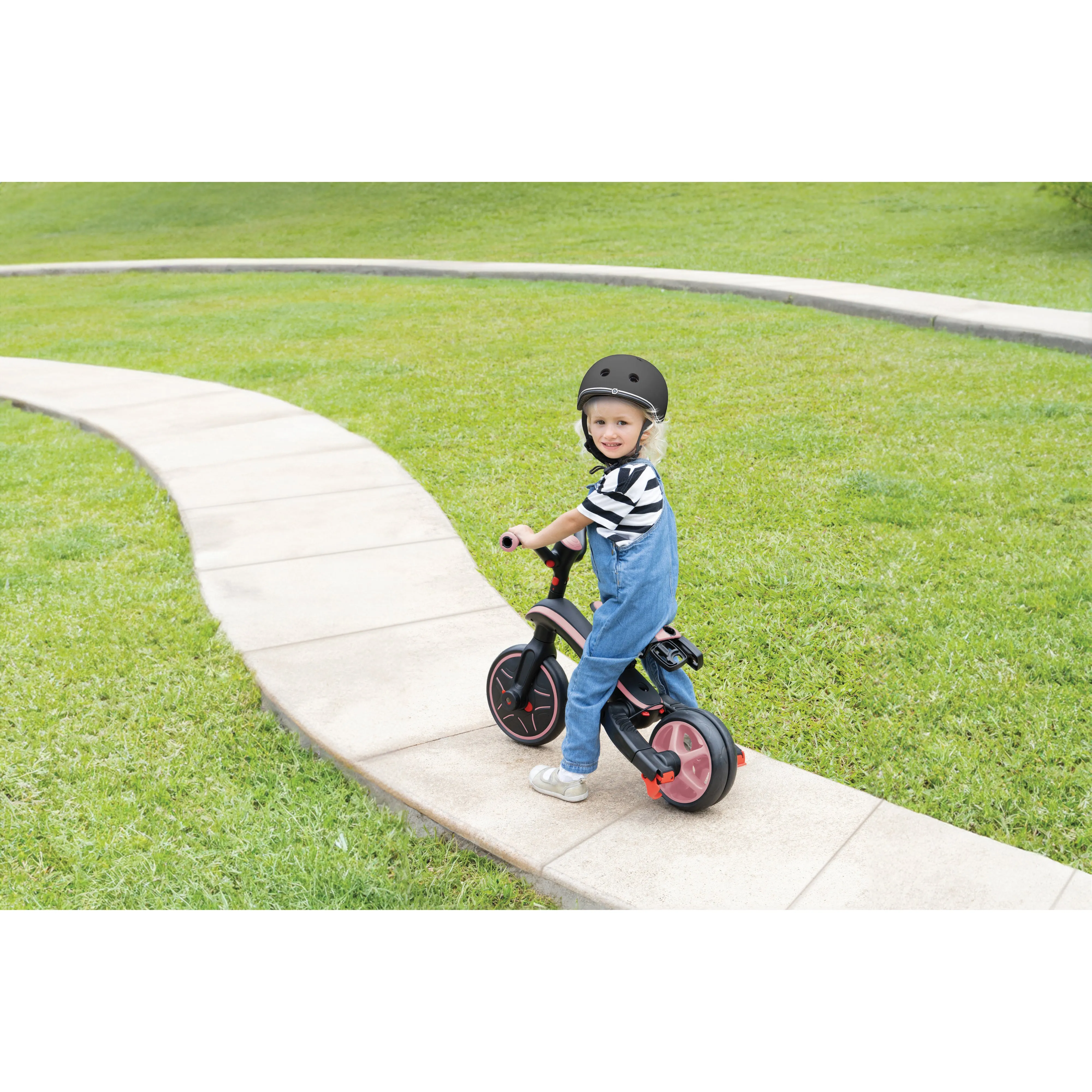 Globber Explorer Trike Foldable 4-In-1 - Pink (10M - 5Y)