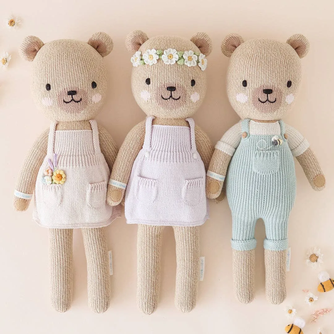 Goldie the honey bear, gives 10 meals: Little - 13"