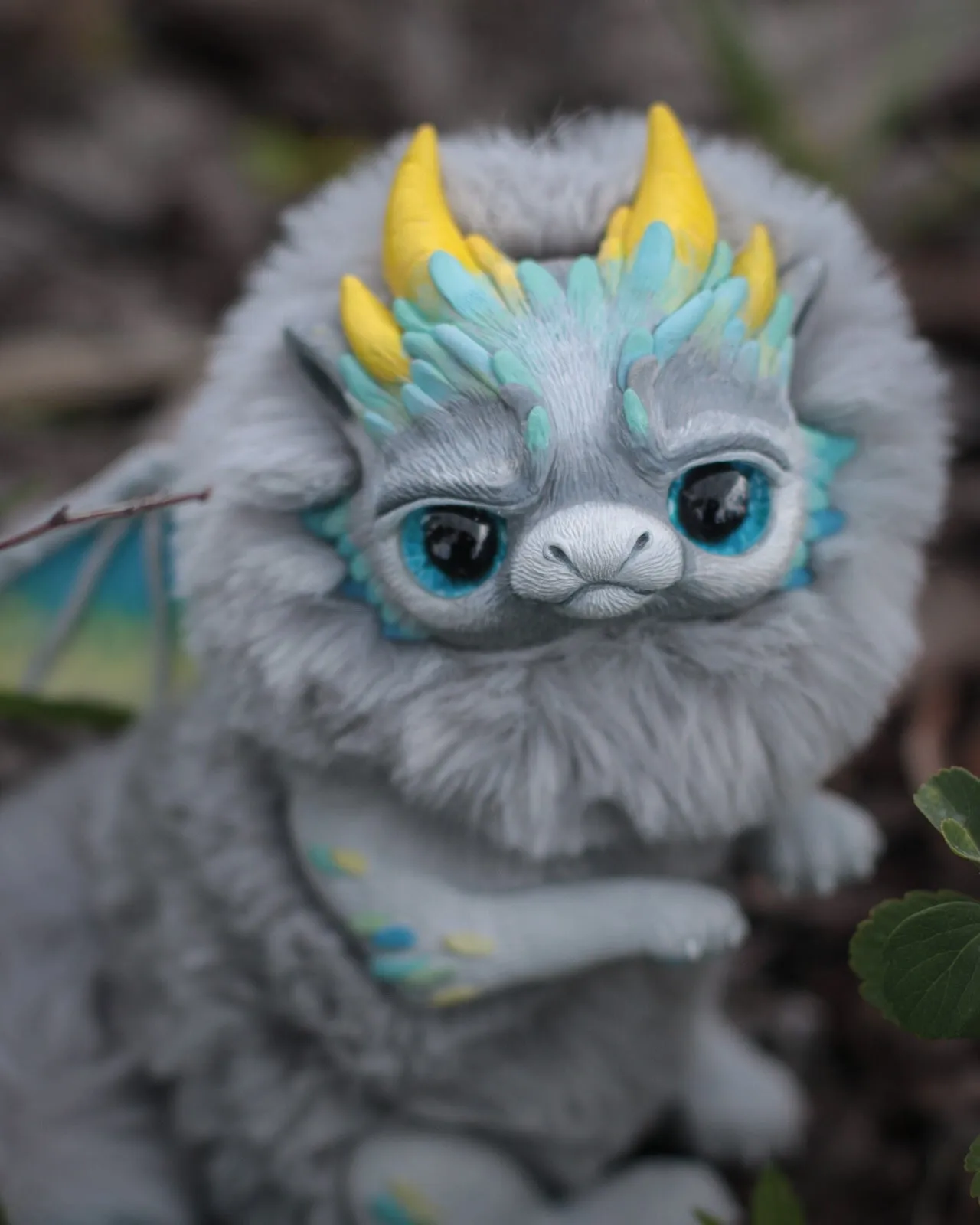 Grumpy dragon– Grey