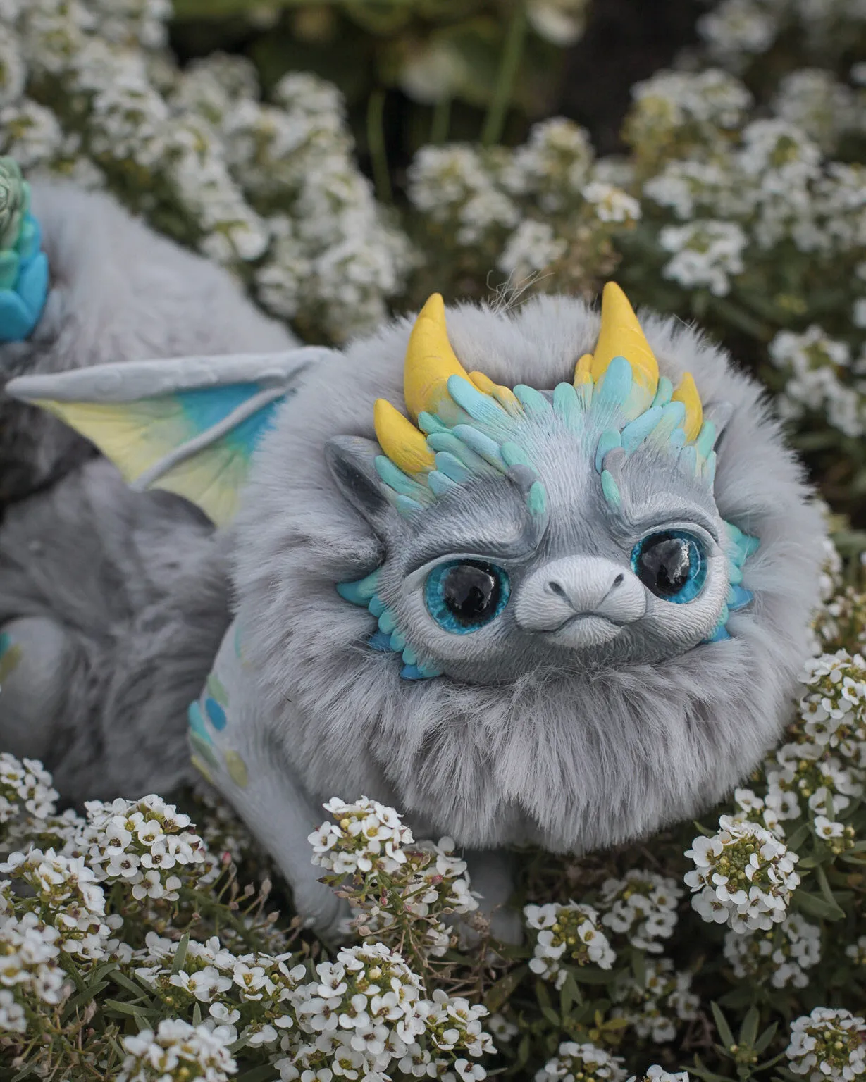 Grumpy dragon– Grey