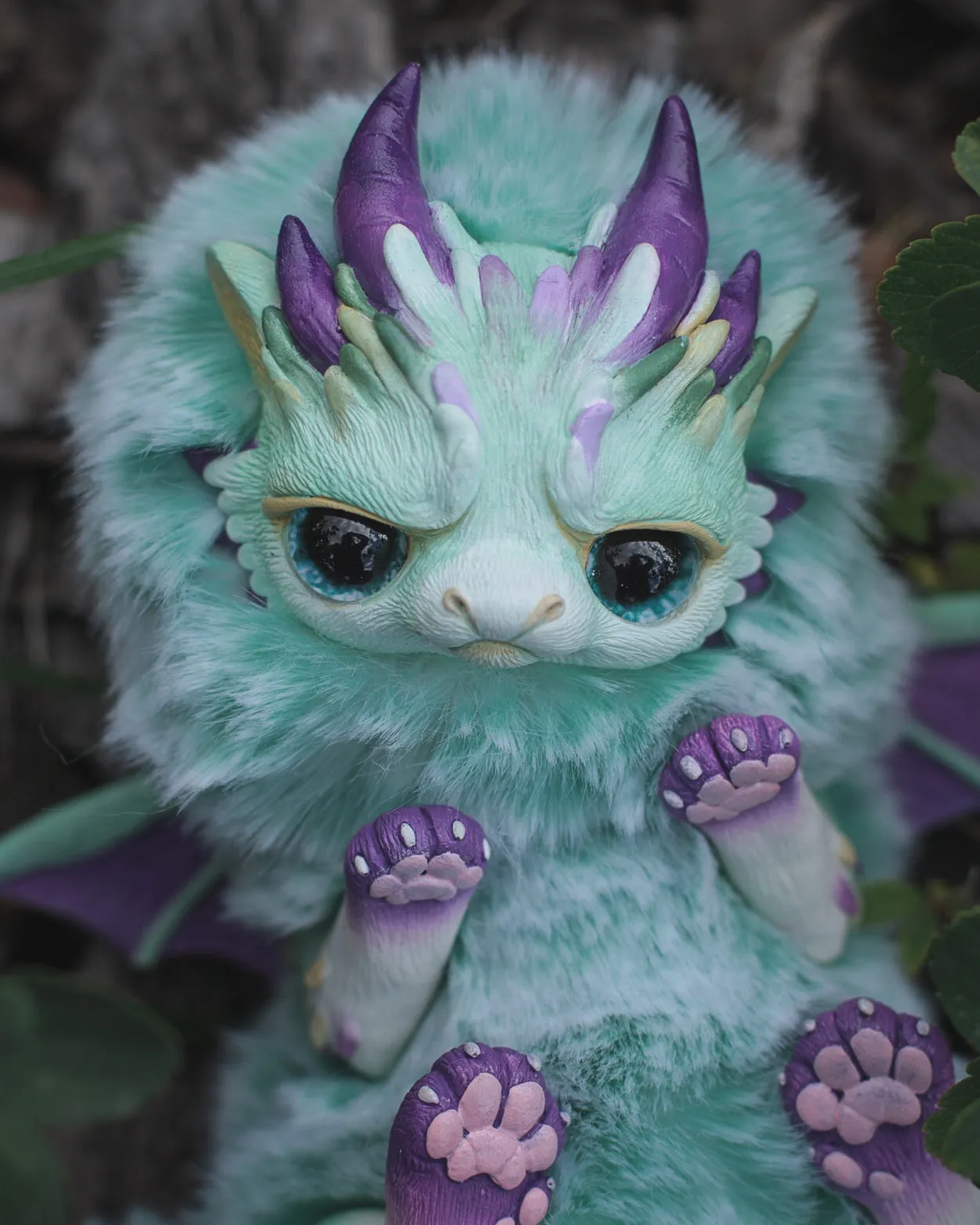 Grumpy dragon– Mint