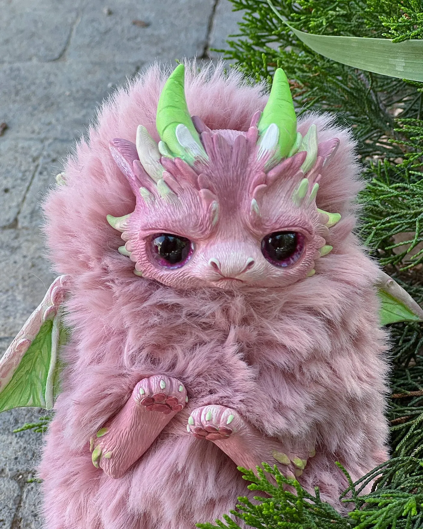 Grumpy dragon– Pink