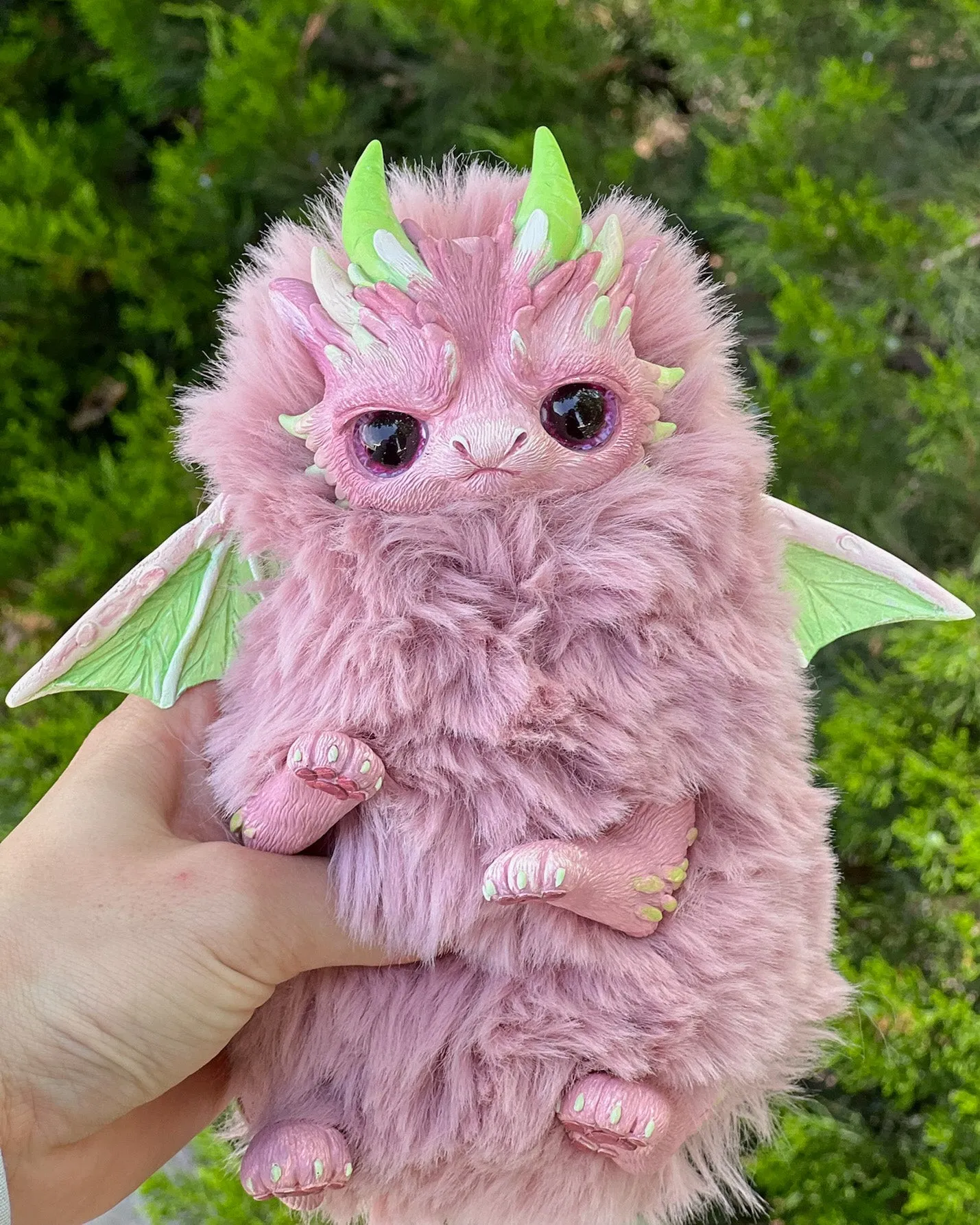 Grumpy dragon– Pink