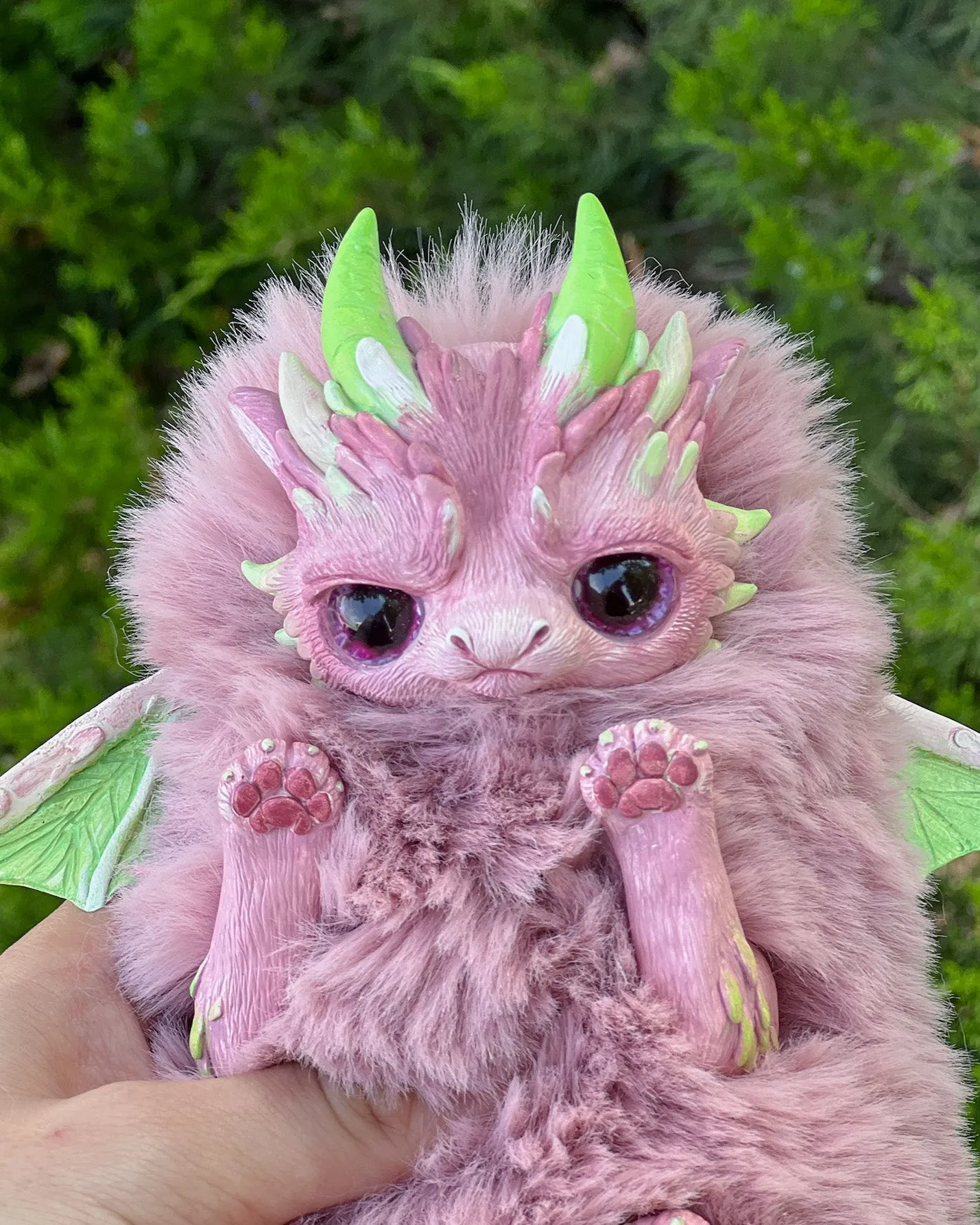 Grumpy dragon– Pink