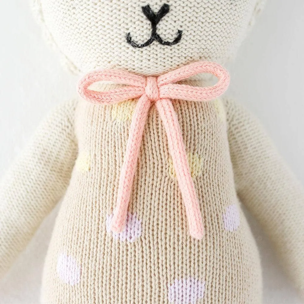 Lucy the lamb (pastel), gives 10 meals: Little - 13"