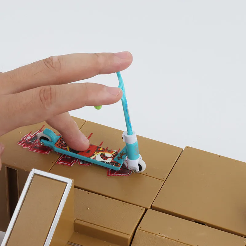 Mini Fingertip Pedal Car Skateboard Toy