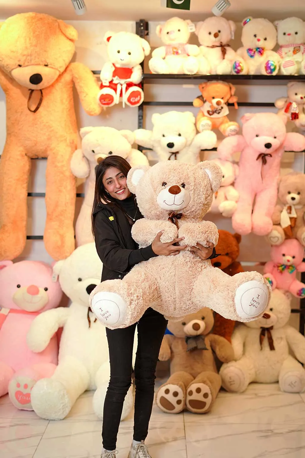 Soft And Huggable Jumbo Brown Teddy Bear 130cm - Giant Teddy Bear