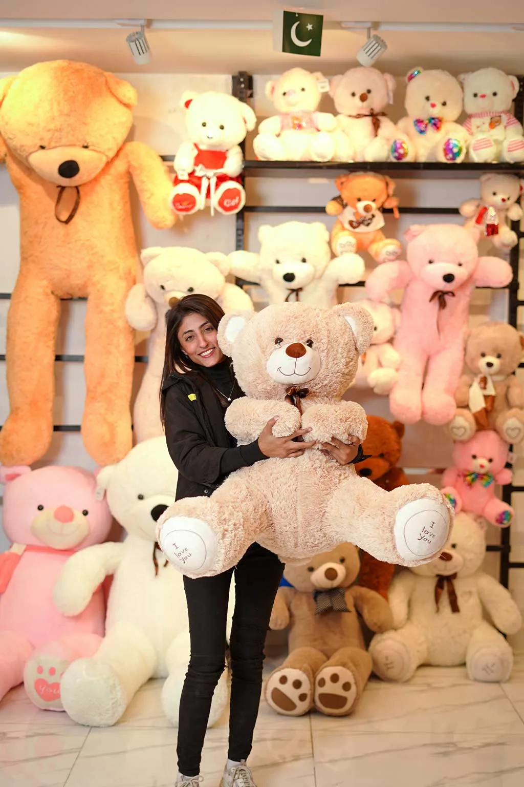Soft And Huggable Jumbo Brown Teddy Bear 130cm - Giant Teddy Bear