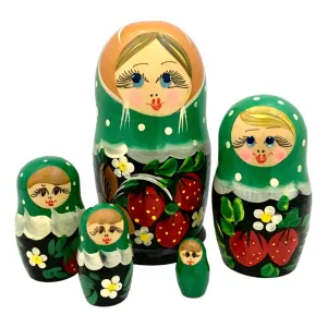 Traditional Russian Dolls in Green 5 Piece