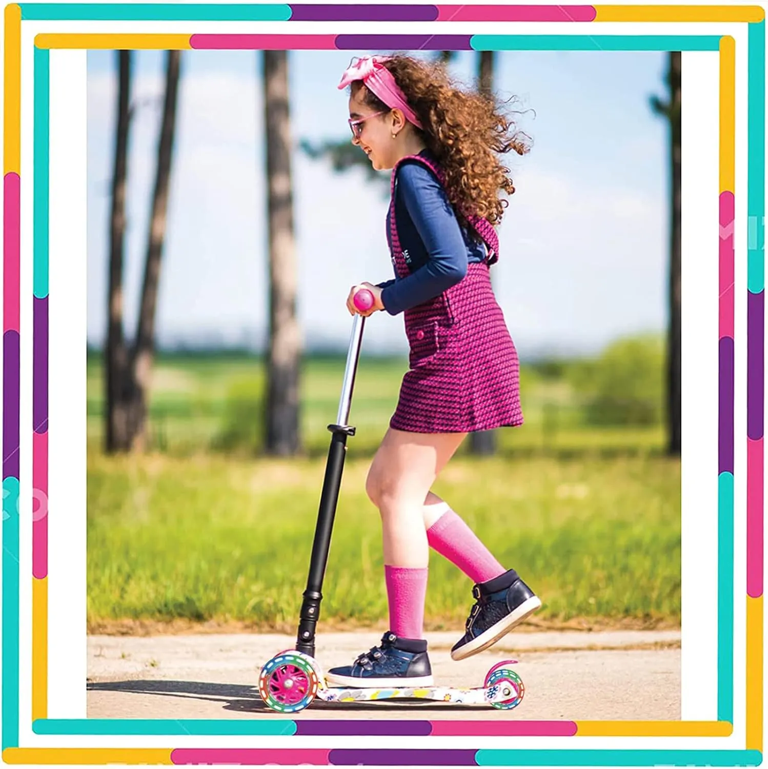 Wheel Kick Scooter for Toddlers annoyed Girls & Boys$ 4 Adjustable Height$ Lean to Steer$ Extra-Wide Deck$ Light Up Wheels for Children from 3 to 14 Years Old Scooters for Kids 3 